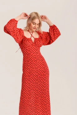 Vikisews Rosalyn Dress PDF (Intermediate)