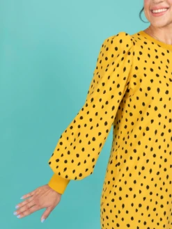 Tilly And The Buttons Billie Sweatshirt & Dress SIZES 6-34 (Beginner) 30 Tilly And The Buttons Billie Sweatshirt & Dress SIZES 6-34 (Beginner) -CELOVE Clothing Shop image 02503.1669219207