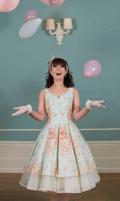 Sew La Di Da Vintage Rose Dress PDF (Intermediate)