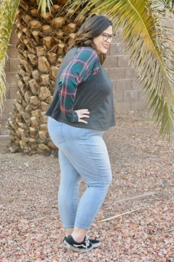 Chalk & Notch Waterfall Raglan Top & Dress PDF (Beginner) -CELOVE Clothing Shop image 38483.1602839133