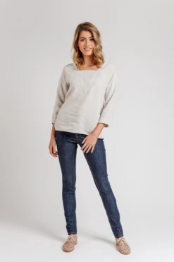 Megan Nielsen Olive Top & Dress (Intermediate) 37 Megan Nielsen Olive Top & Dress (Intermediate) -CELOVE Clothing Shop image 45357.1655978406