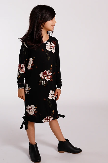 Chalk & Notch Mini Pixie Tee & Dress PDF (Beginner) 2 Chalk & Notch Mini Pixie Tee & Dress PDF (Beginner) - Image 2