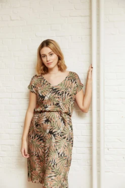 Atelier Jupe Poppy & Cara Summer Dress PDF (Beginner) 16 Atelier Jupe Poppy & Cara Summer Dress PDF (Beginner) -CELOVE Clothing Shop image 68432.1636116982