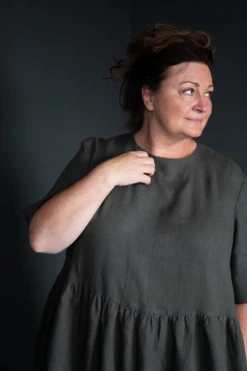 Merchant & Mills The Ellis & Hattie Dress SIZES 18-28 (Beginner) -CELOVE Clothing Shop image 68895.1656431977