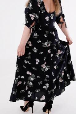 Chalk & Notch Shay Dress PDF (Intermediate) -CELOVE Clothing Shop image 74663.1684939543