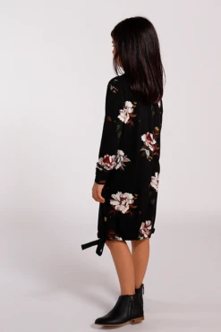 Chalk & Notch Mini Pixie Tee & Dress PDF (Beginner) 16 Chalk & Notch Mini Pixie Tee & Dress PDF (Beginner) -CELOVE Clothing Shop image 77400.1602839879